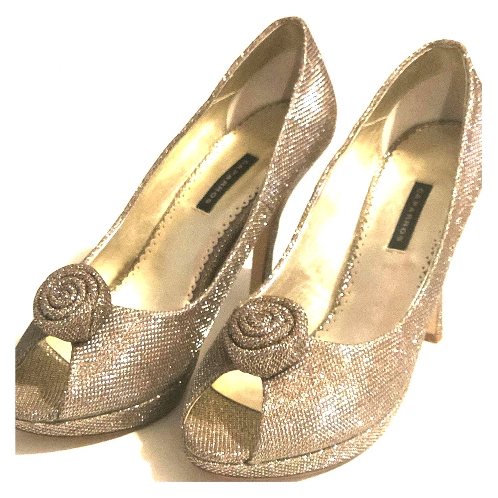 Never worn Caparros heels